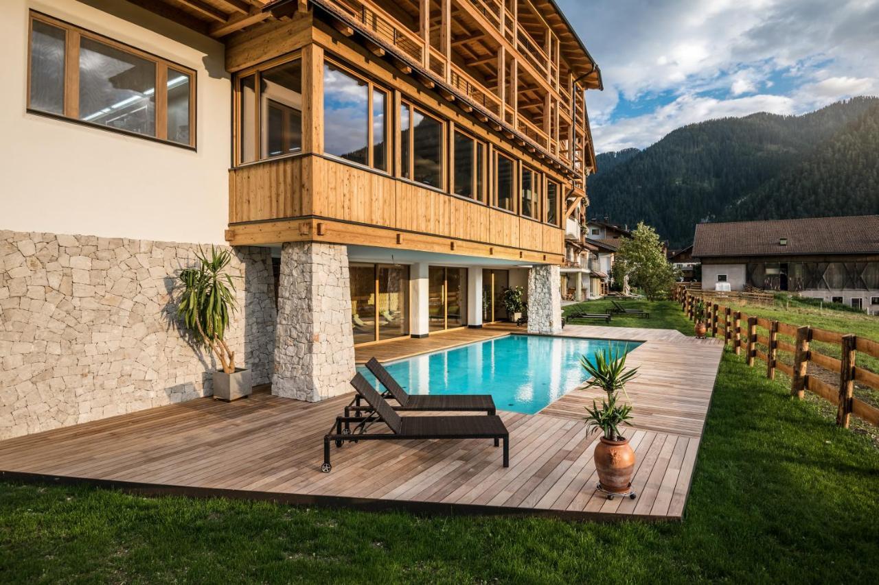 Dependance Hotel Mareo Dolomites San Vigilio Di Marebbe Exterior foto